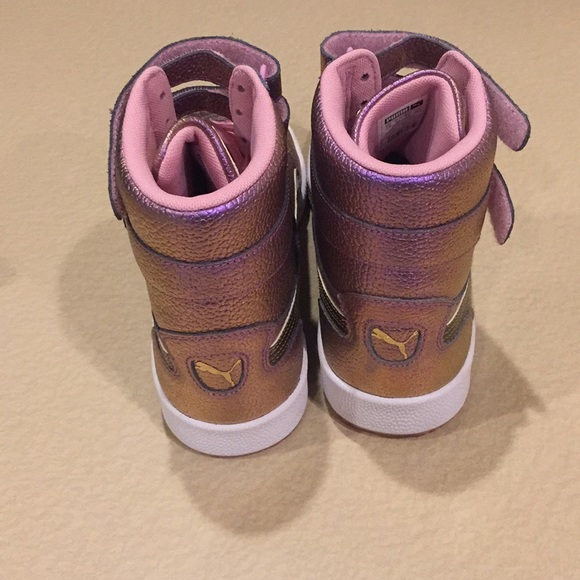 Final Drop Women's Puma Reset Hightop Sneakers - Picture 7 of 7